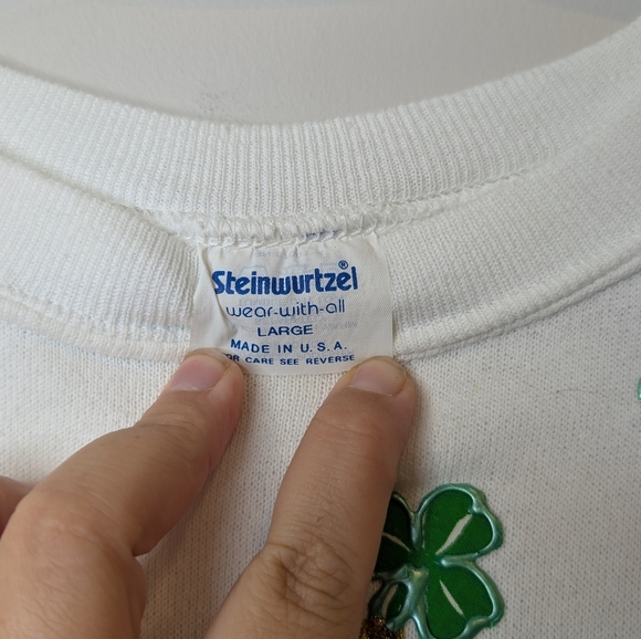 Vintage White Crew Neck Leprechaun St Patty's Day Decor Large Women Unisex - Picture 6 of 10